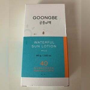 GOONGBE Waterful Sun Lotion Mild SPF 40 - Zinc Oxide Water Resistant - 2.82oz